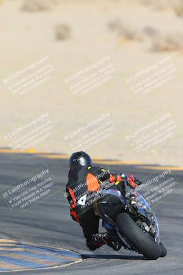 media/Dec-05-2024-Racers Edge (Thu) [[e102e0690b]]/3-B Group/Session 1 Turn 8 Backside/